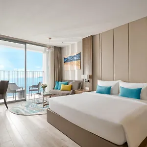 Апартаменты Oceanfront, Нячанг
